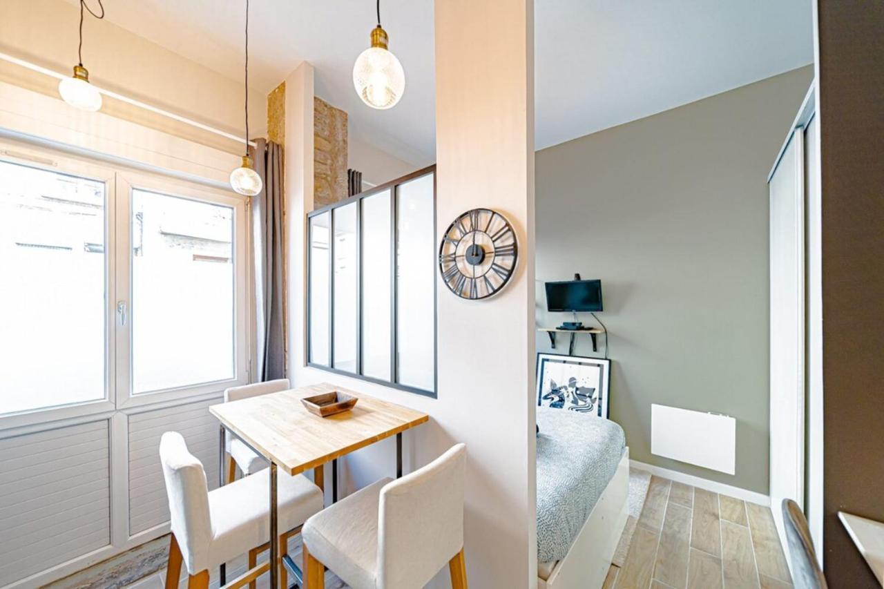 Le Petit Reinach -Appartement Cosy-Saxe-Gambetta ลียง ภายนอก รูปภาพ